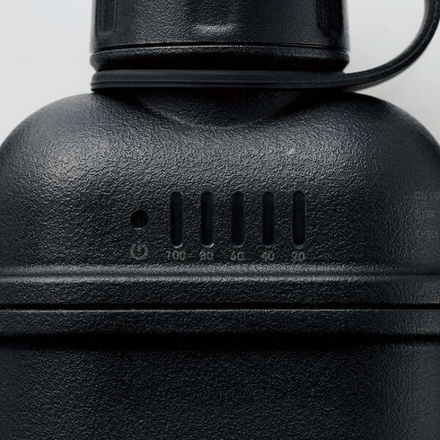 日本NESTOUT Outdoor Battery 10000mAh 軍事風行動電源 防水防塵防震